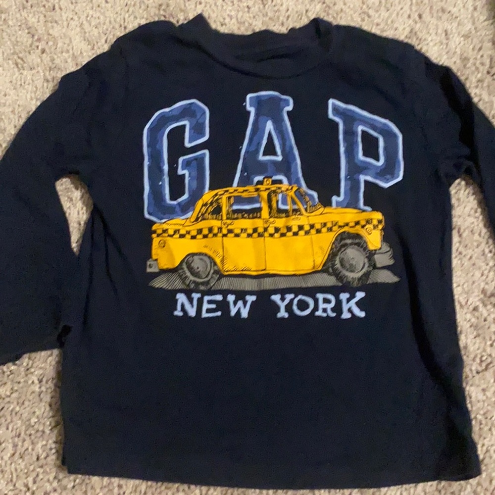 Little boys gap New York tee shirt sz 2 long sleeve navy blue T-shirt